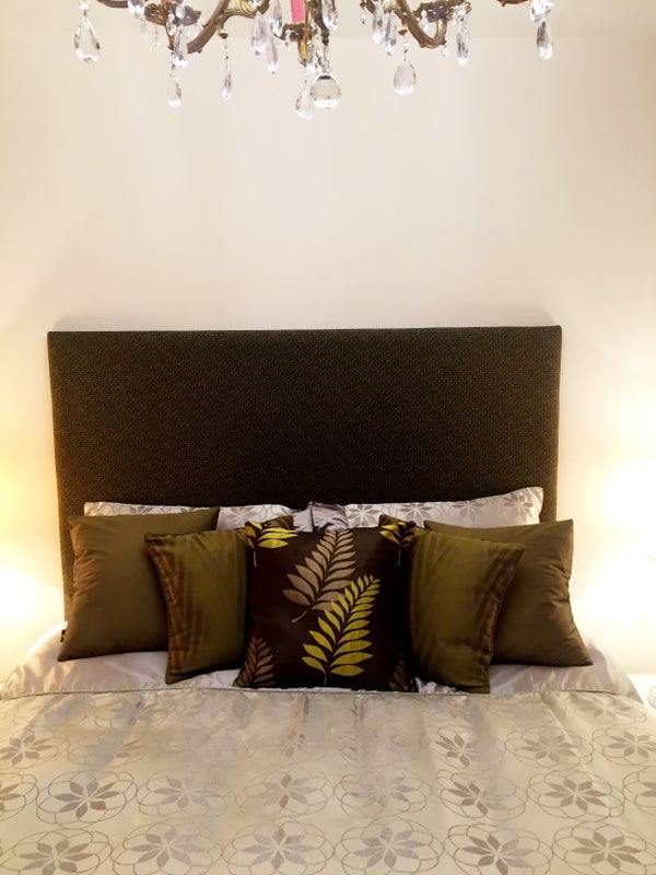 Flat Gurnell Grove in London