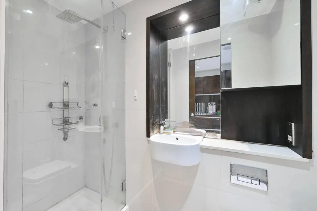 Flat Tavistock Place in Greater London