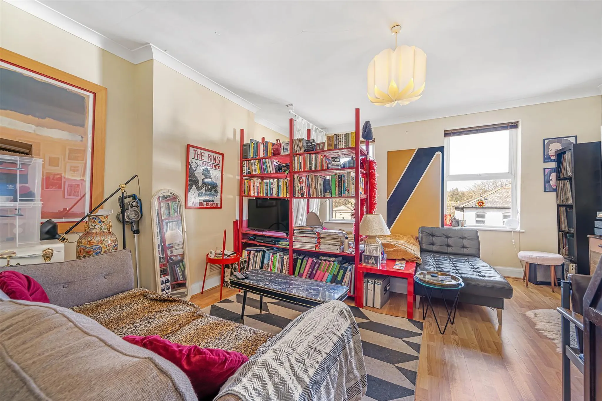 Flat Blenheim Road in Greater London