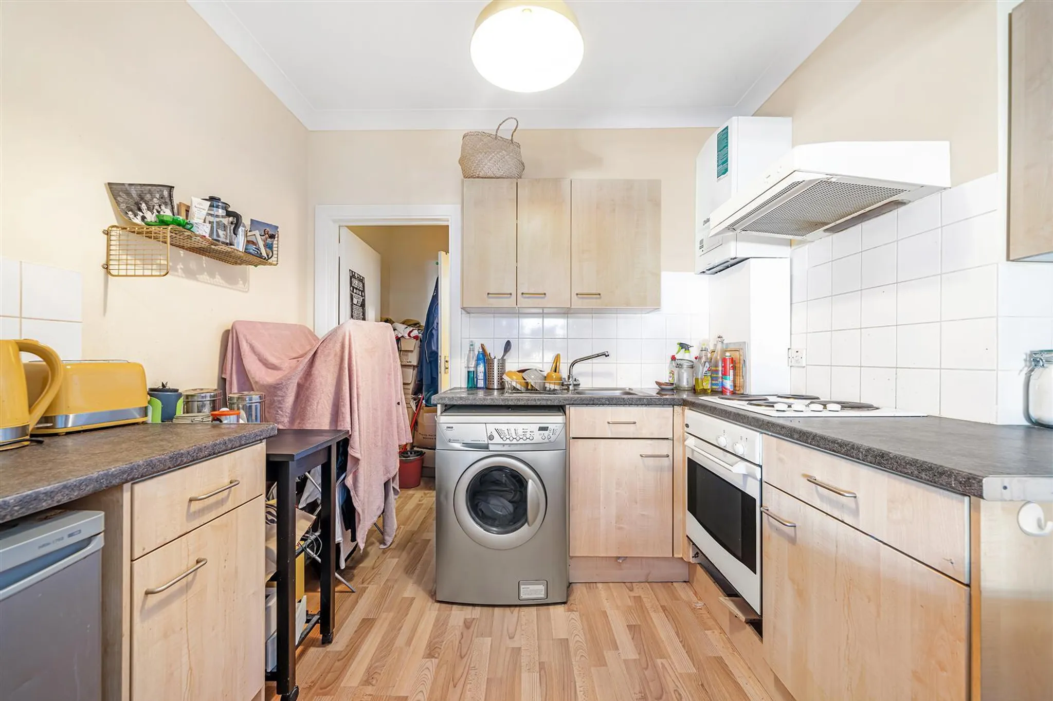 Flat Blenheim Road in Greater London
