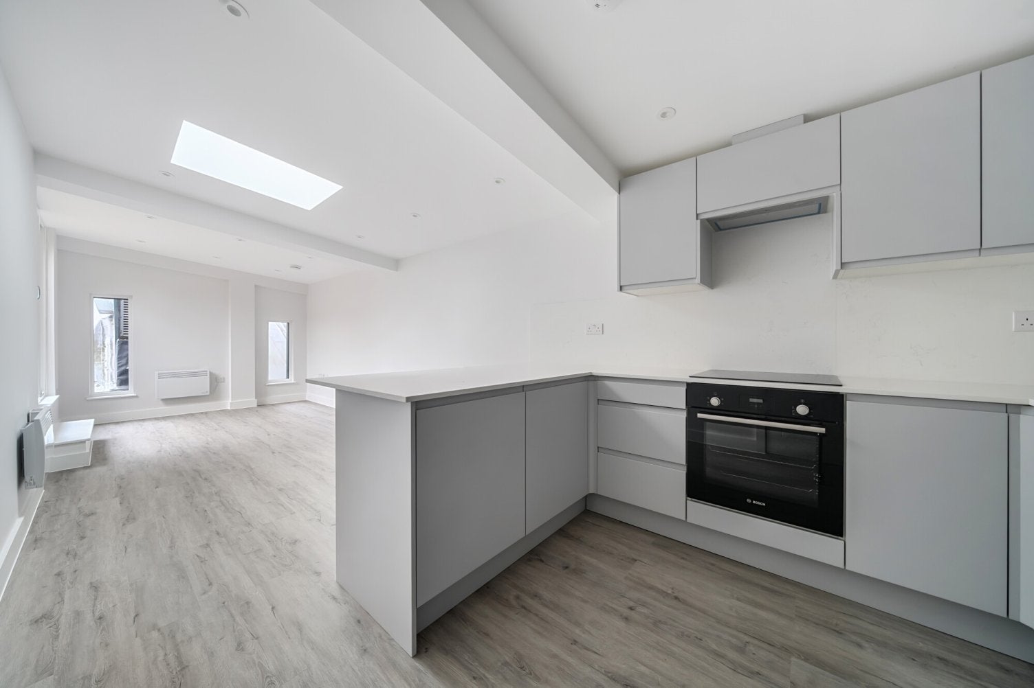Flat South Street in Greater London