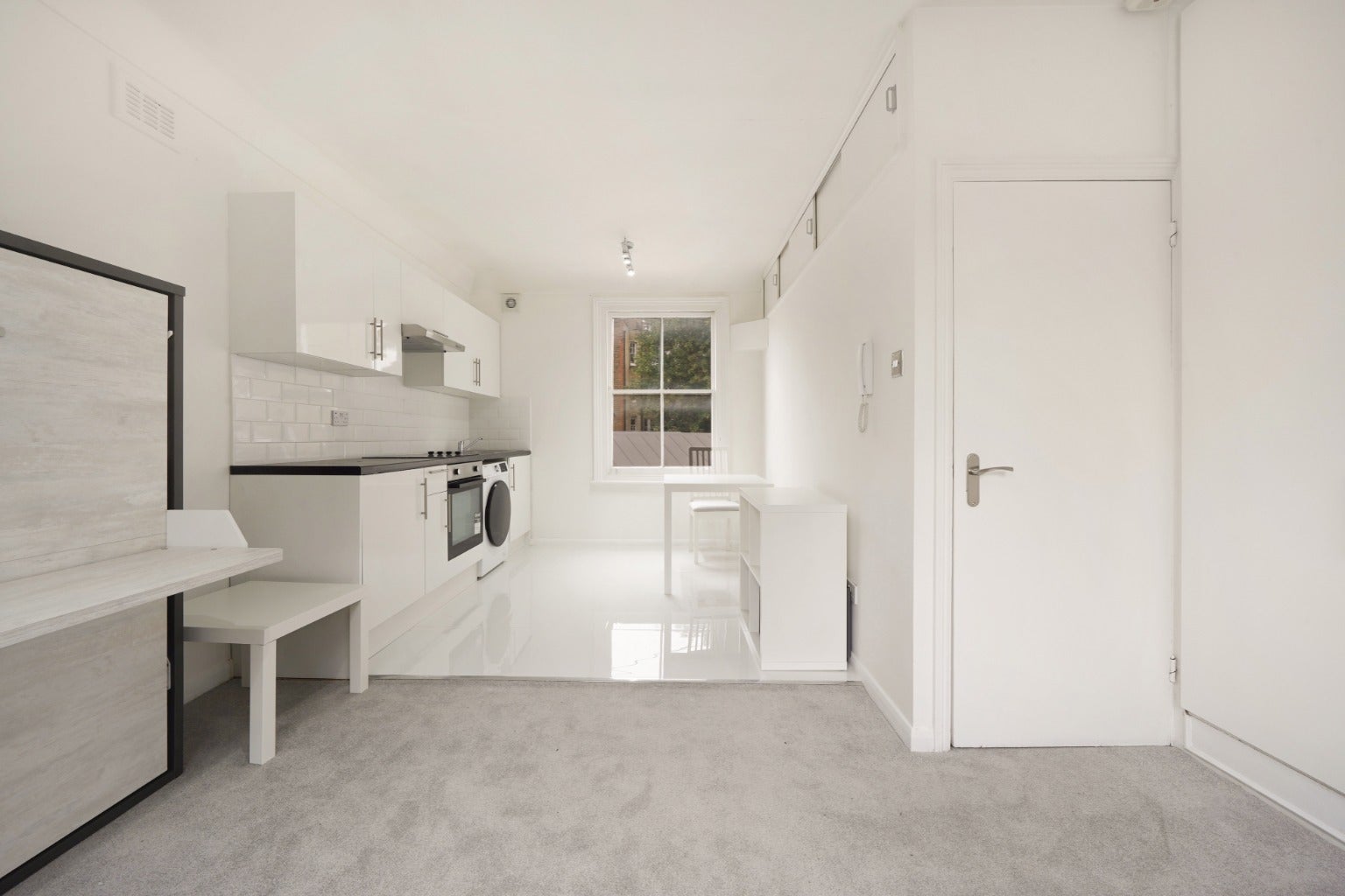 Flat Avonmore Road in Greater London