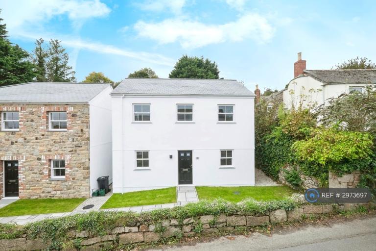 House B3311 in Penzance