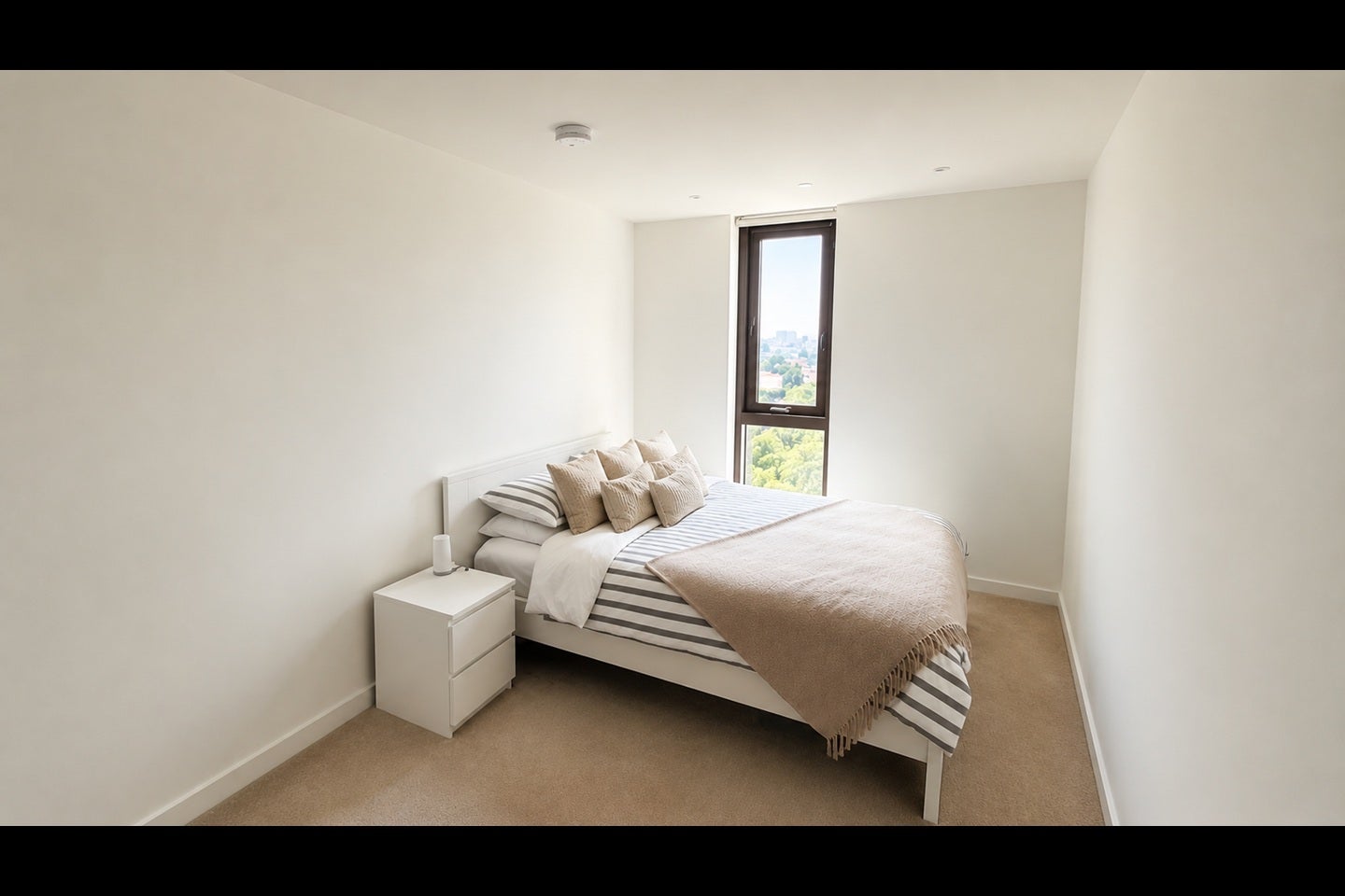 Flat St. Gabriel Walk in Greater London