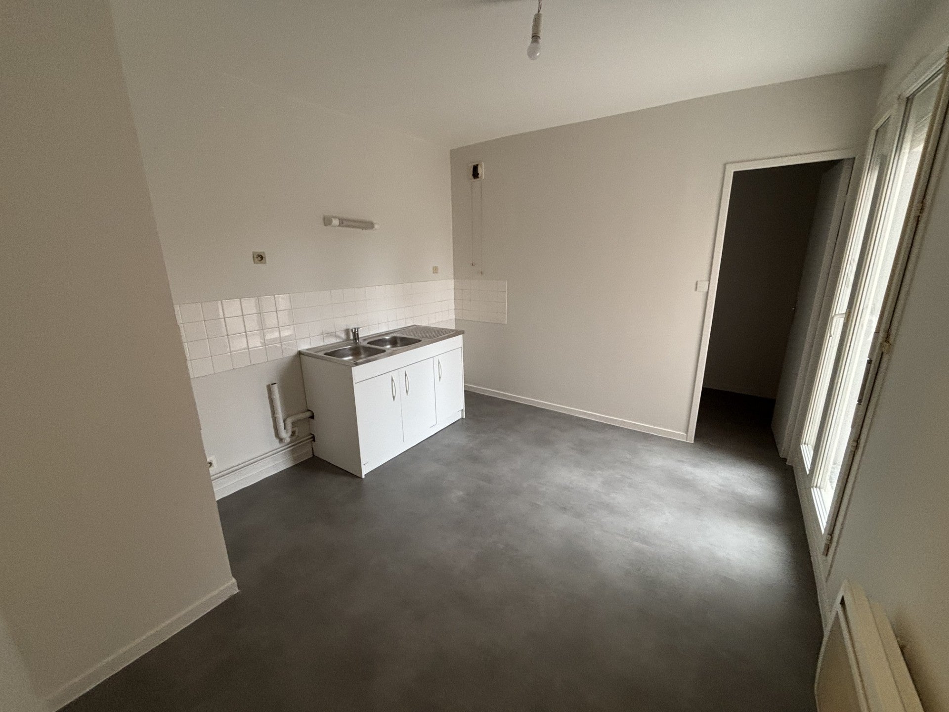 Appartement Rue des Écoles à Dompierre-sur-Veyle