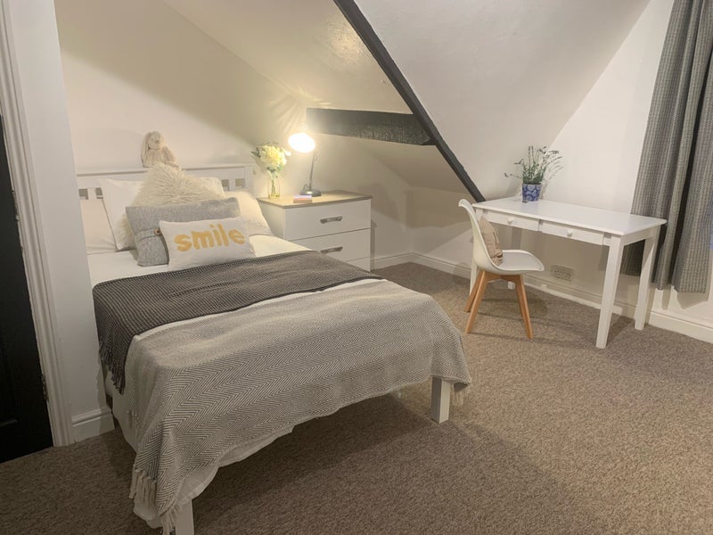 Room Carter Knowle Road in Sheffield