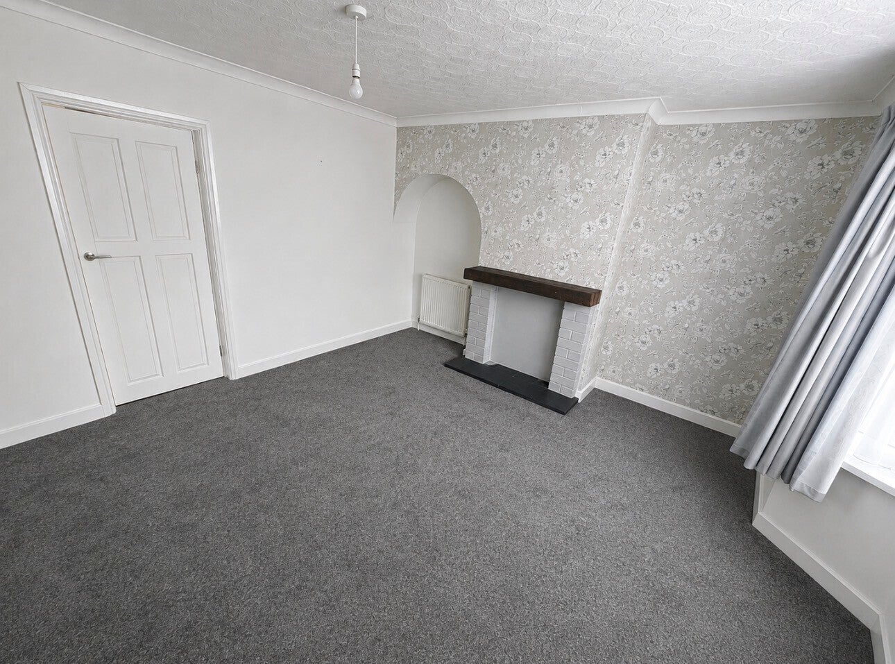 House Astbury Avenue in Sandwell