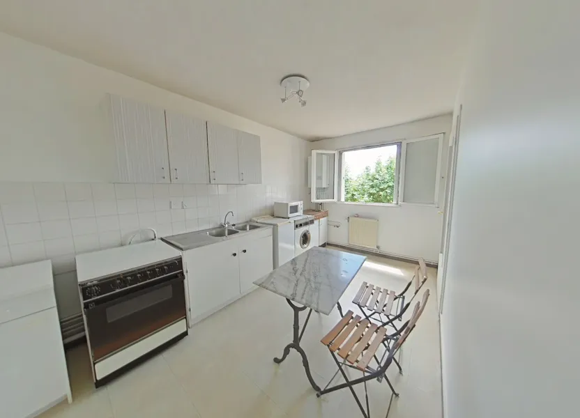 Appartement Place de la Pavigne à Romans-sur-Isère