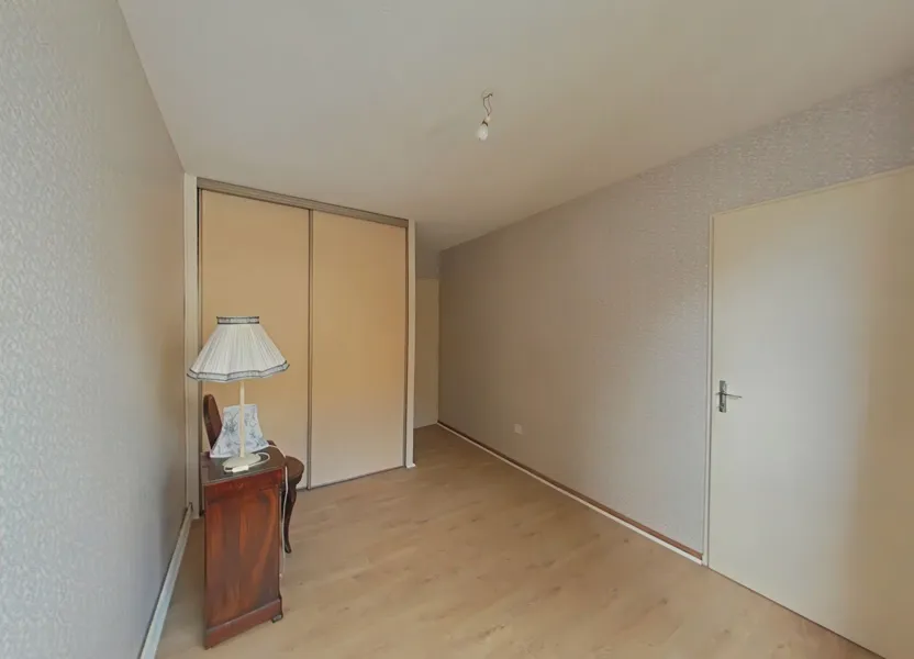 Appartement Place de la Pavigne à Romans-sur-Isère