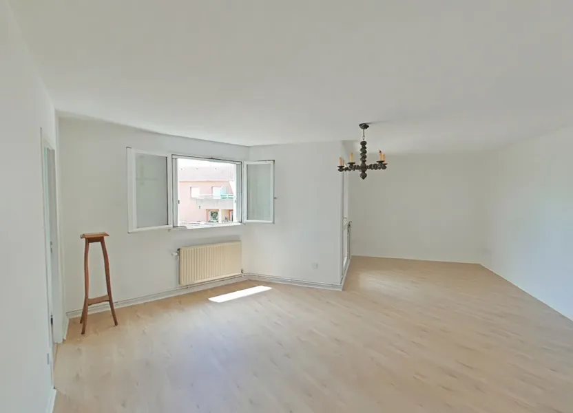 Appartement Place de la Pavigne à Romans-sur-Isère