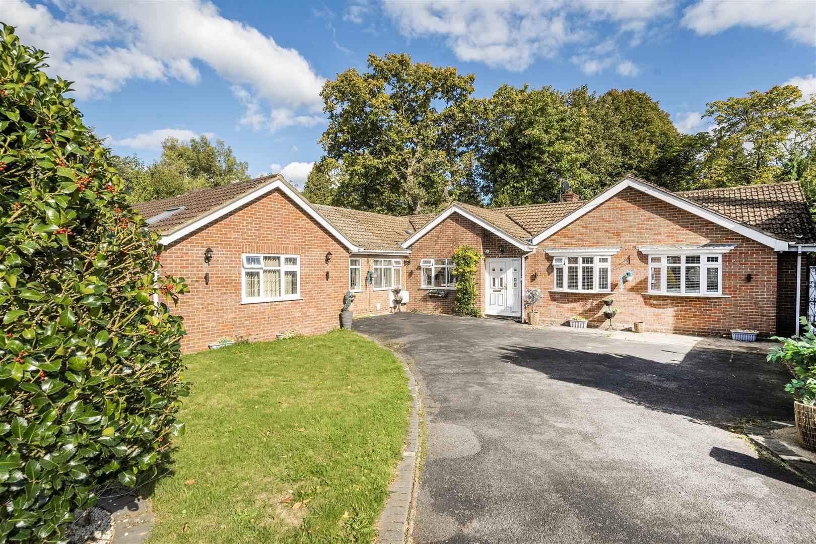 House Merlewood Close in High Wycombe