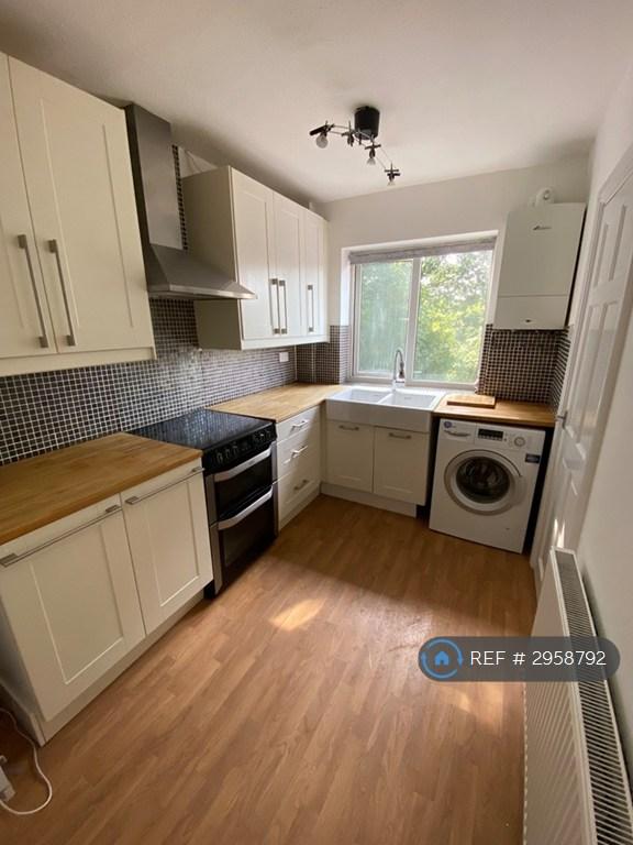 Flat Penns Lane in Birmingham