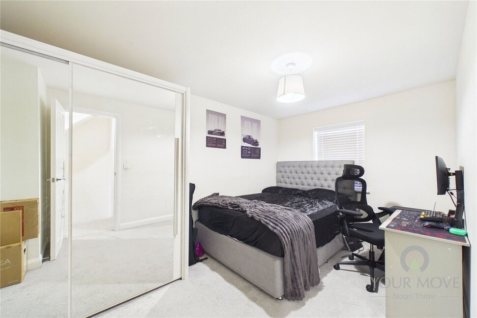 House Higgs Close in Moulton