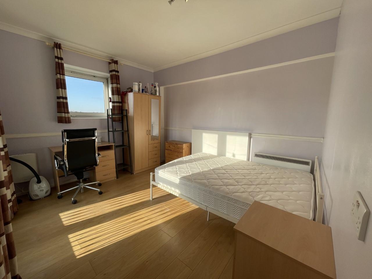 Flat Stanhope Street in Greater London