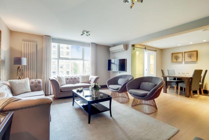 Flat Finchley Road in Greater London