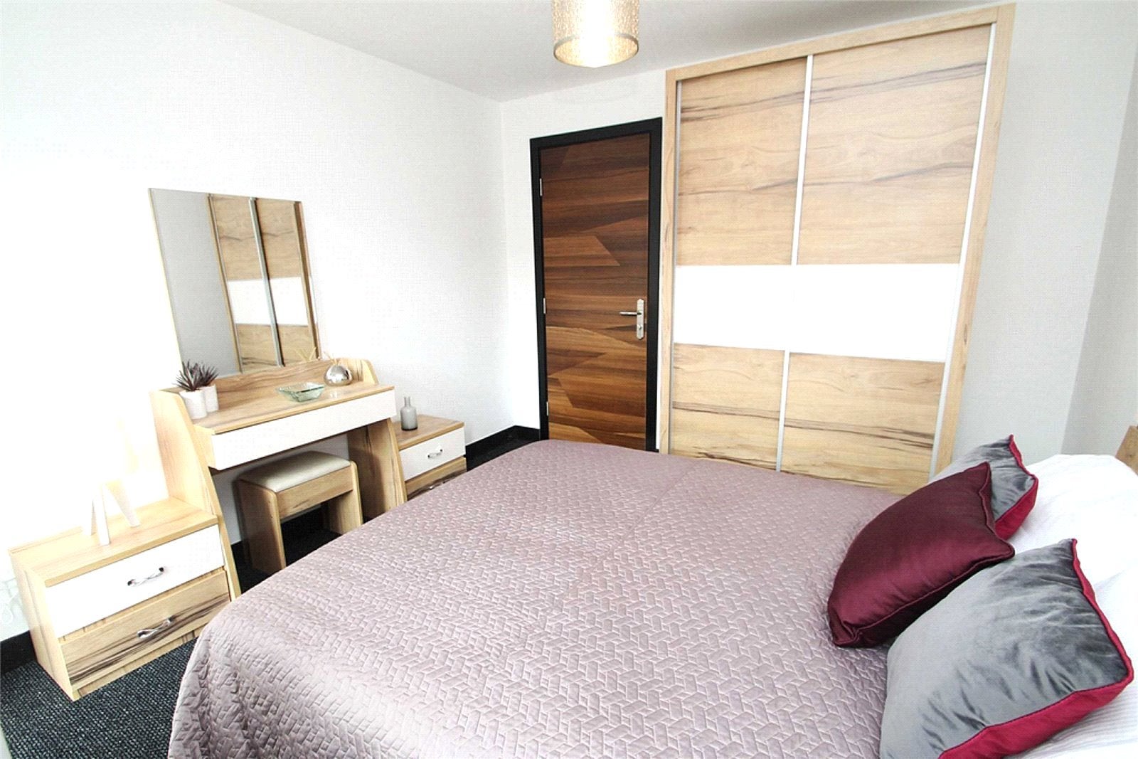 Flat Wilmslow Road in Manchester