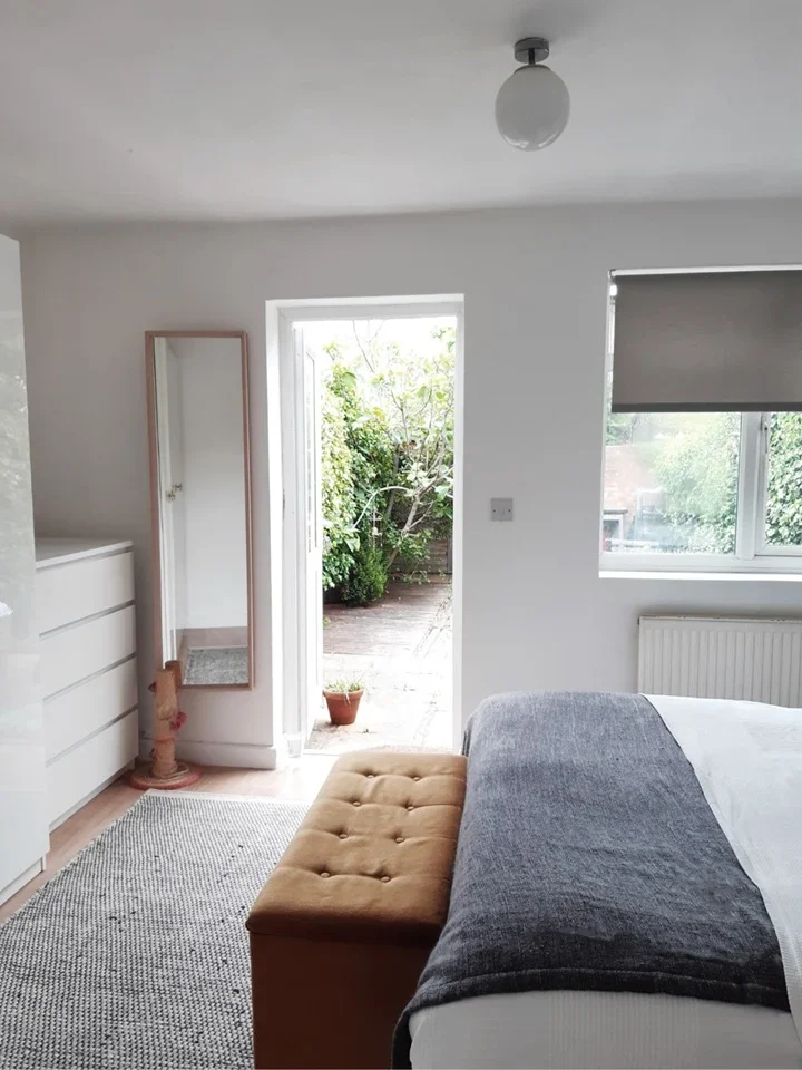Flat Brookscroft Road in Greater London