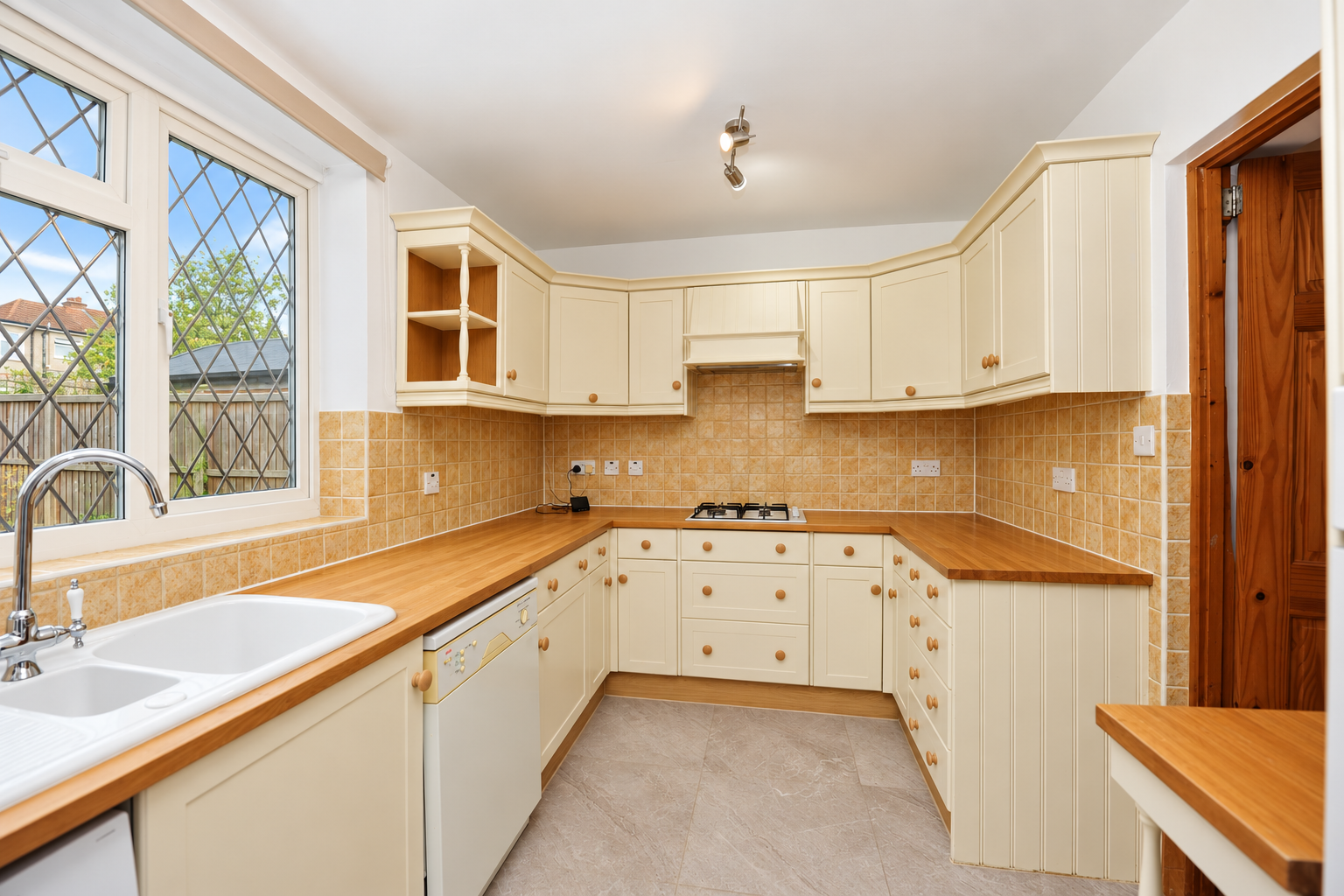 House Chelston Approach in Greater London