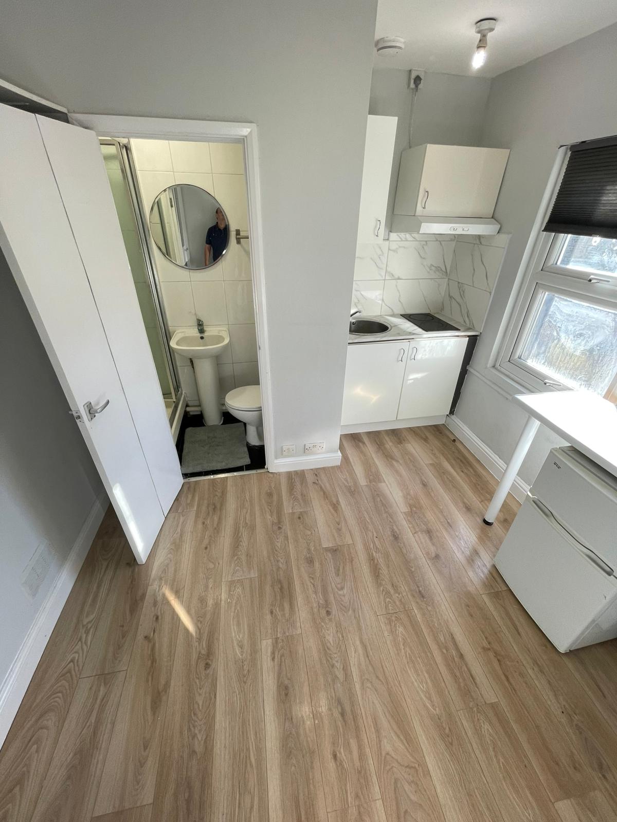 Flat Agar Grove in London