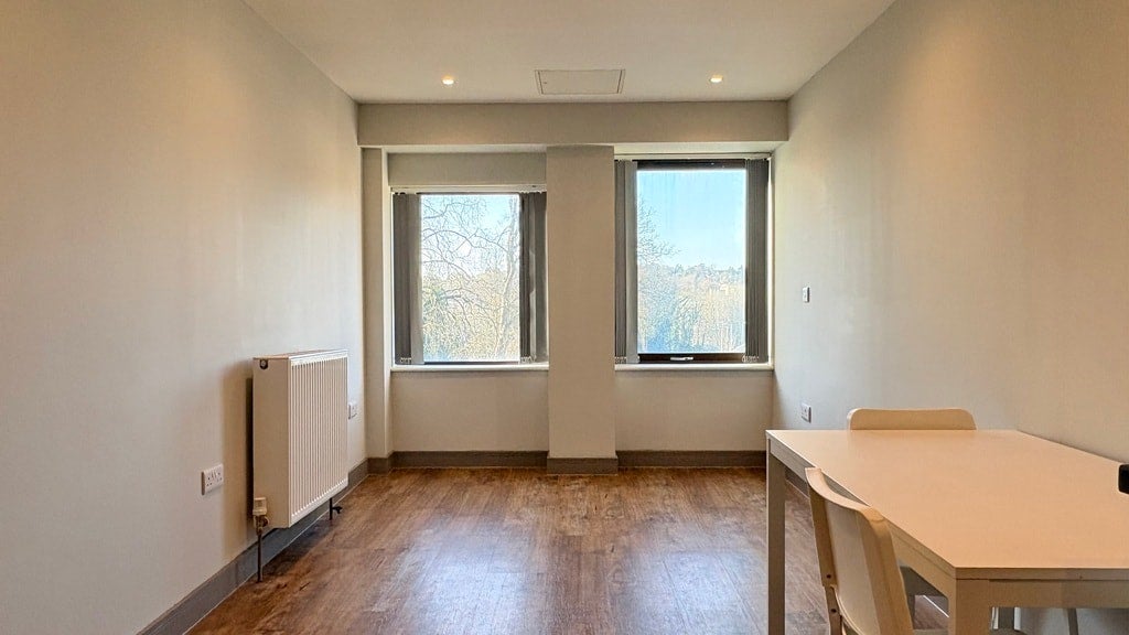 Flat Week Street in Maidstone