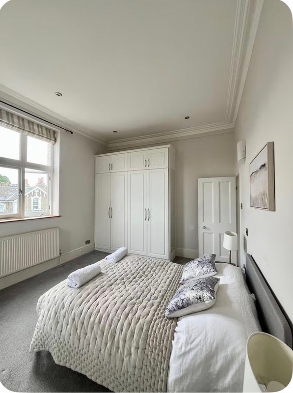 Room Fernshaw Road in Greater London