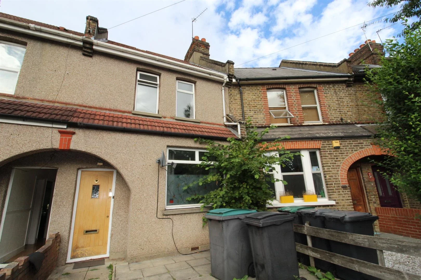 House Brampton Road in Greater London
