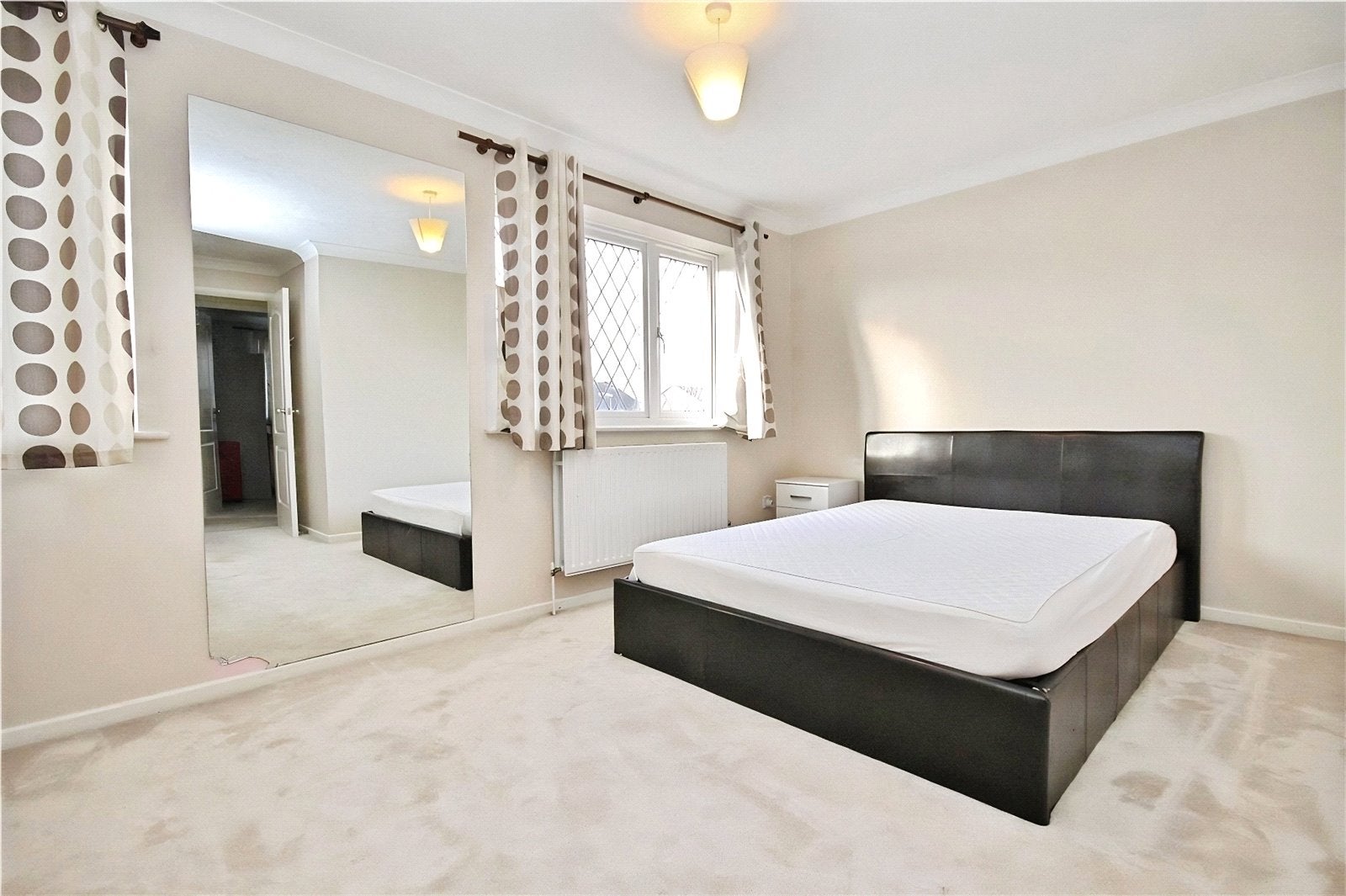 House Caddy Close in Borough of Runnymede