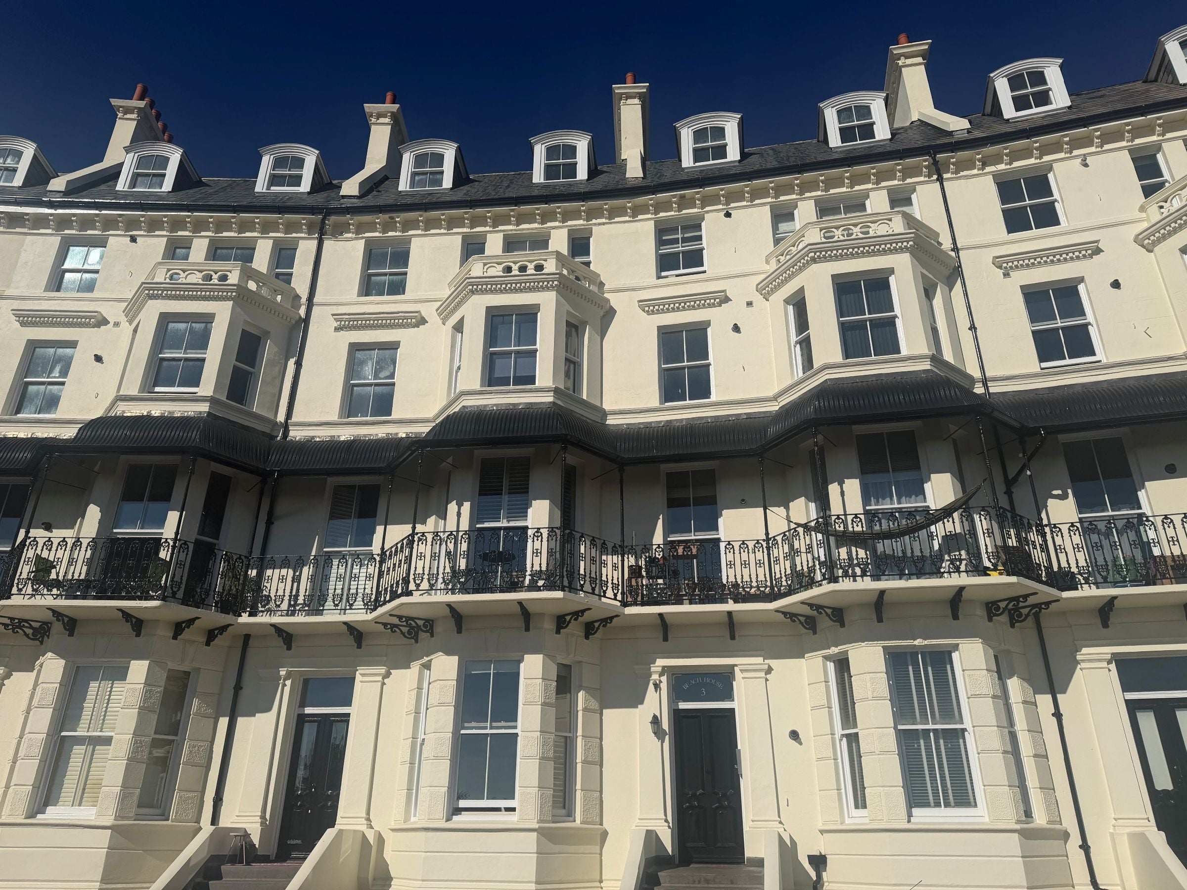 Flat Lower Sandgate Road in Folkestone and Hythe District