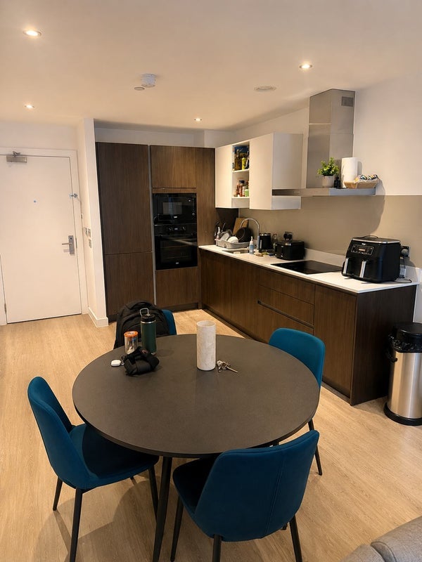 Room Waterview Lane in Salford