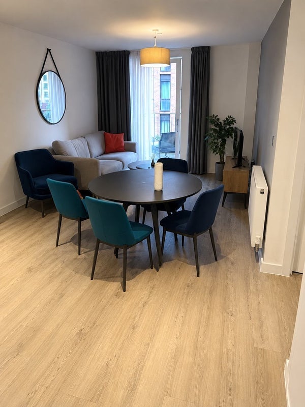 Room Waterview Lane in Salford