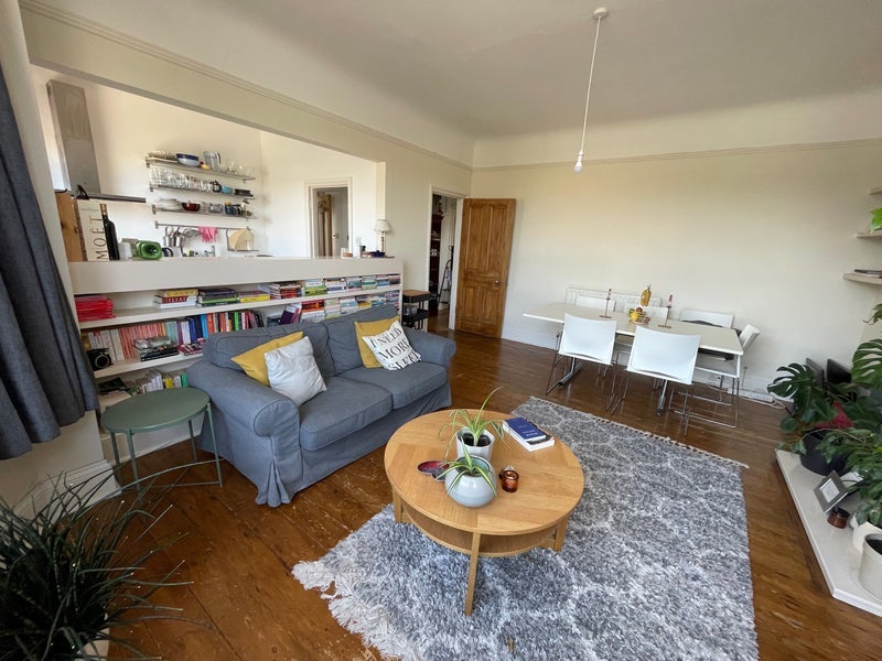 Room Buckleigh Road in Greater London