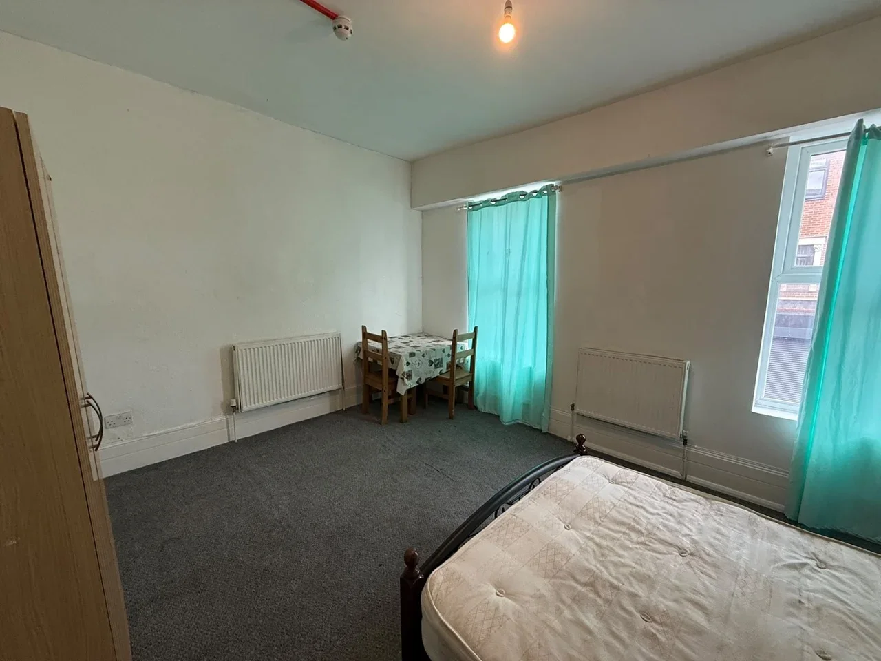 Room Portland Road in Greater London