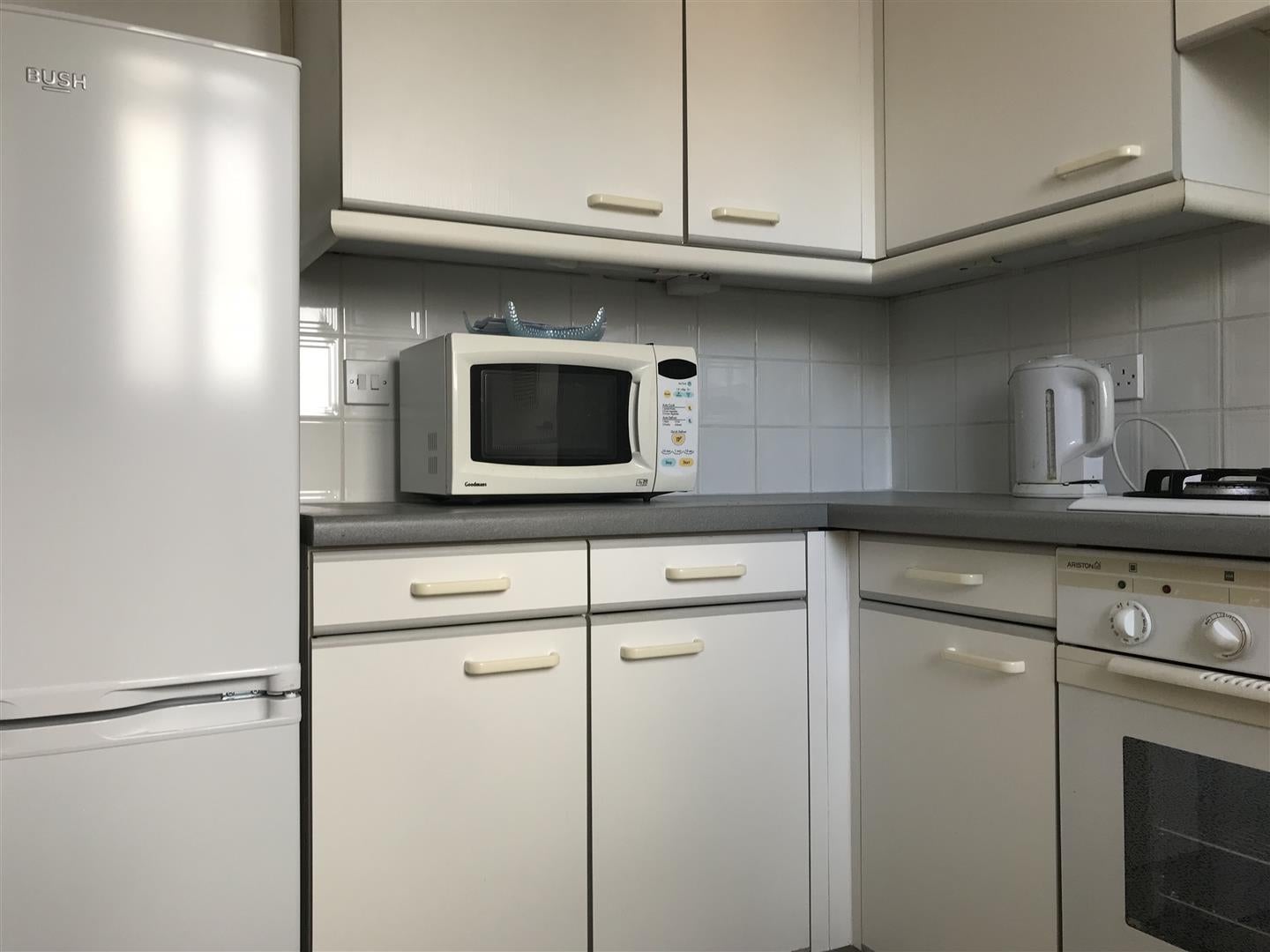 Flat Byron Road in Greater London