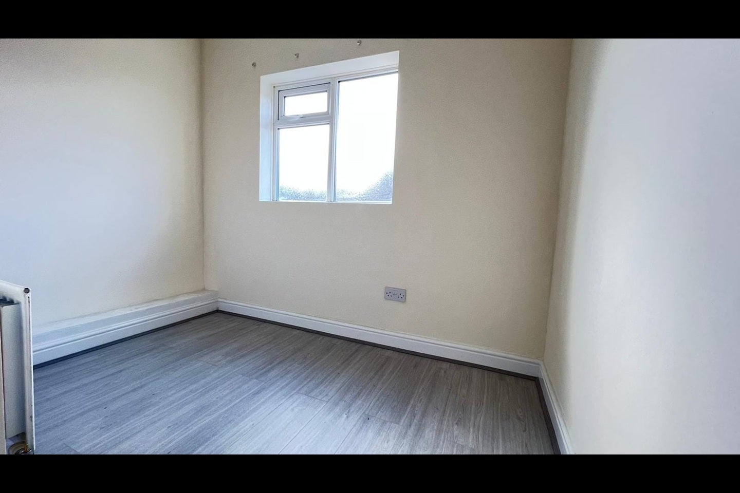 Room Birkbeck Road in Greater London