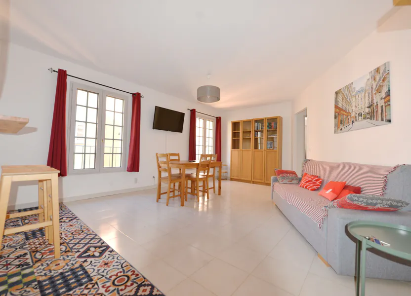 Appartement Place de l'Évêché à Grasse