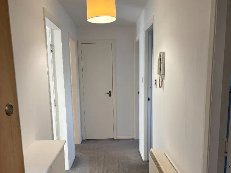 Flat Greenlaw Road in Glasgow