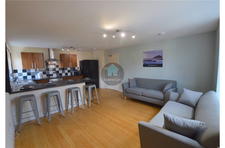 Flat Stannington Place in Newcastle upon Tyne