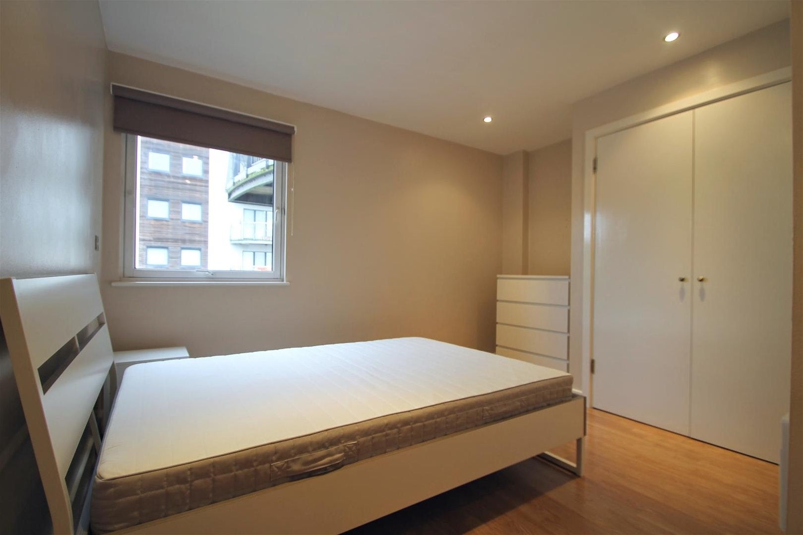 Flat Watkiss Way in Cardiff