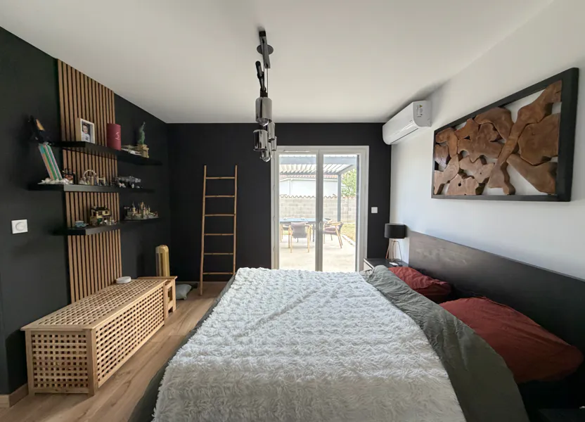 Flat Route de Marclopt in Montrond-les-Bains