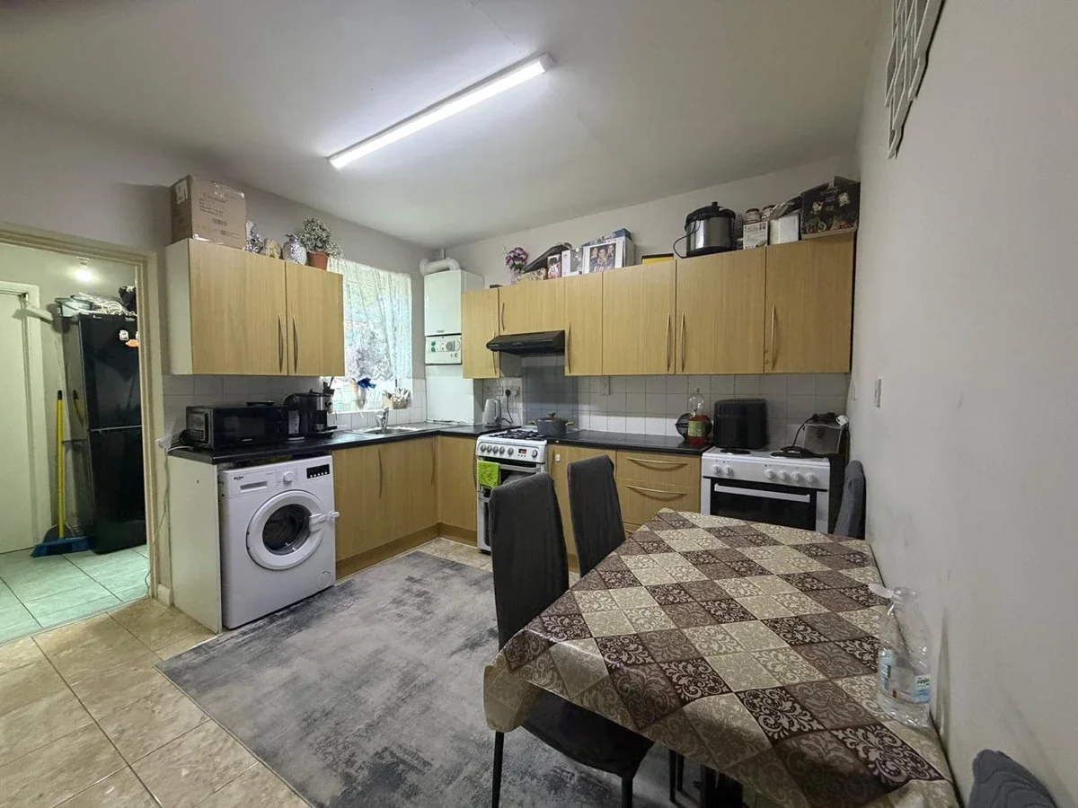 House Downsell Road in Greater London