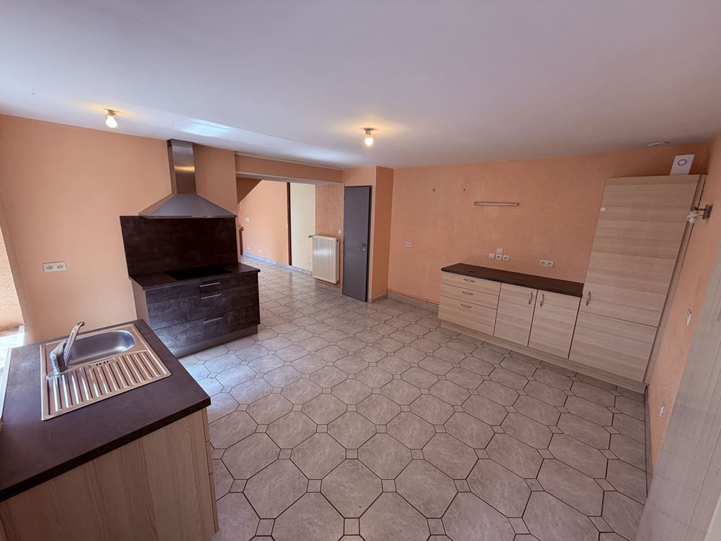 Appartement Rue Gustave Courtois à Pusey