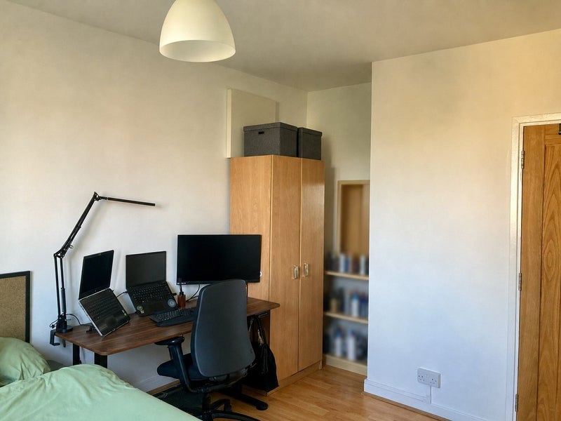 Room Harrison Street in Greater London