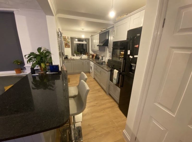 Room Filton Avenue in Bristol