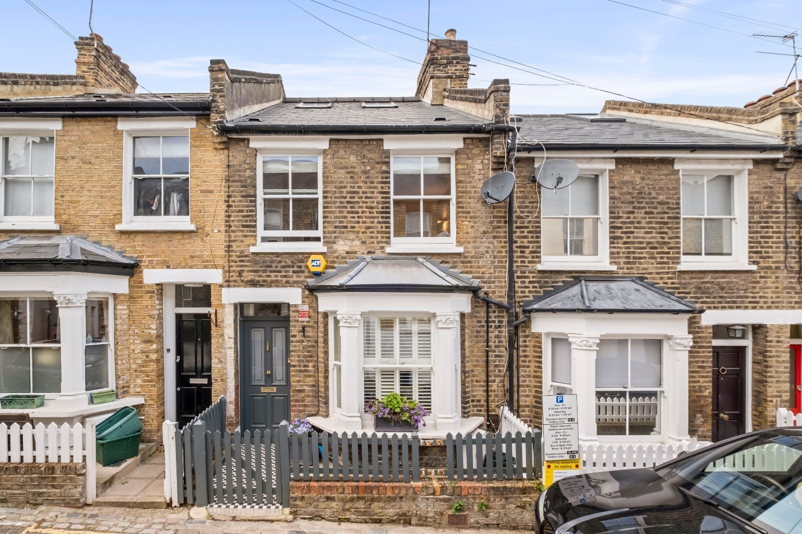 House Whistler Street in Greater London