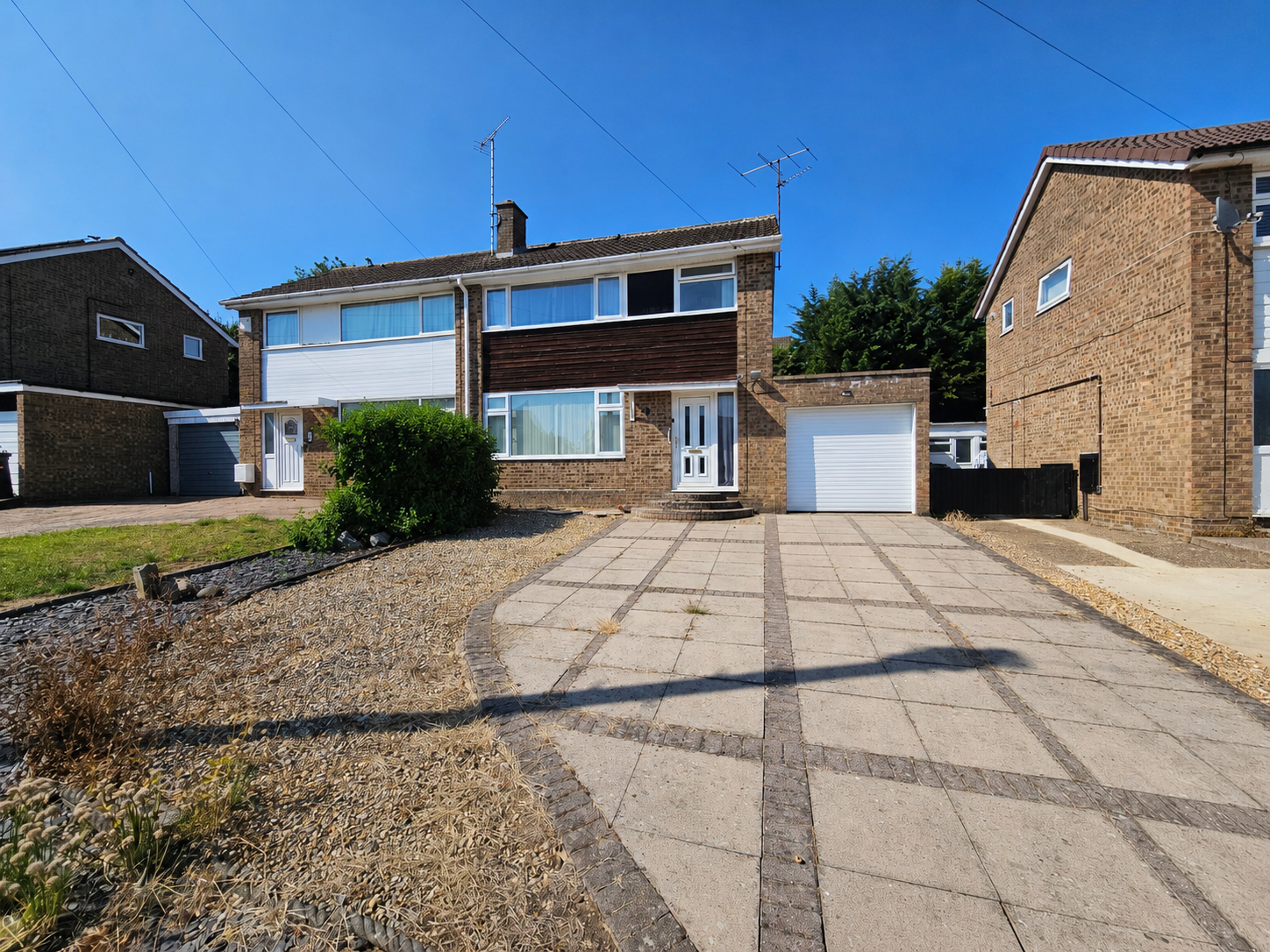 House Lancaster Road in Rothwell