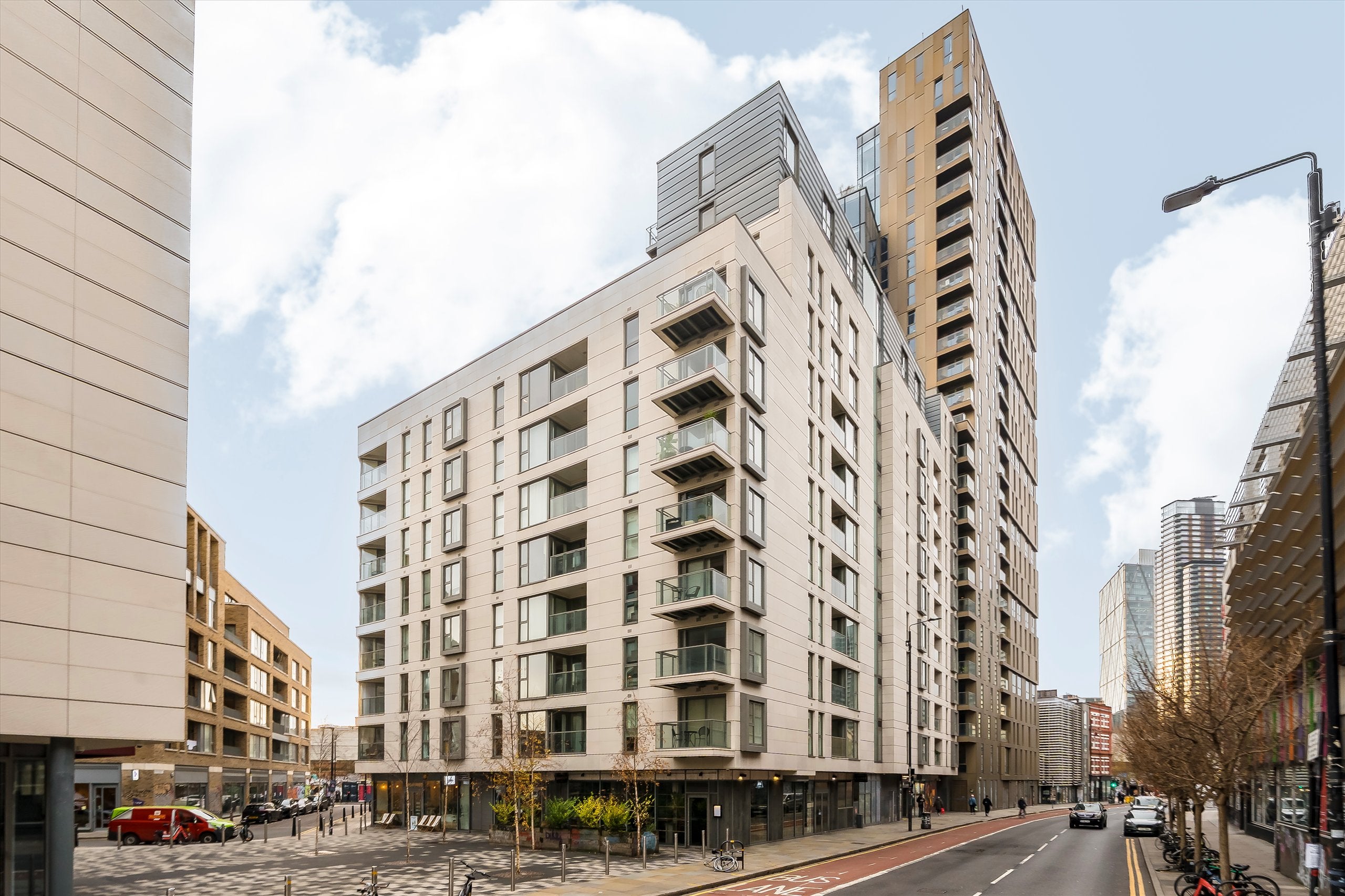 Flat Bethnal Green Road in Greater London