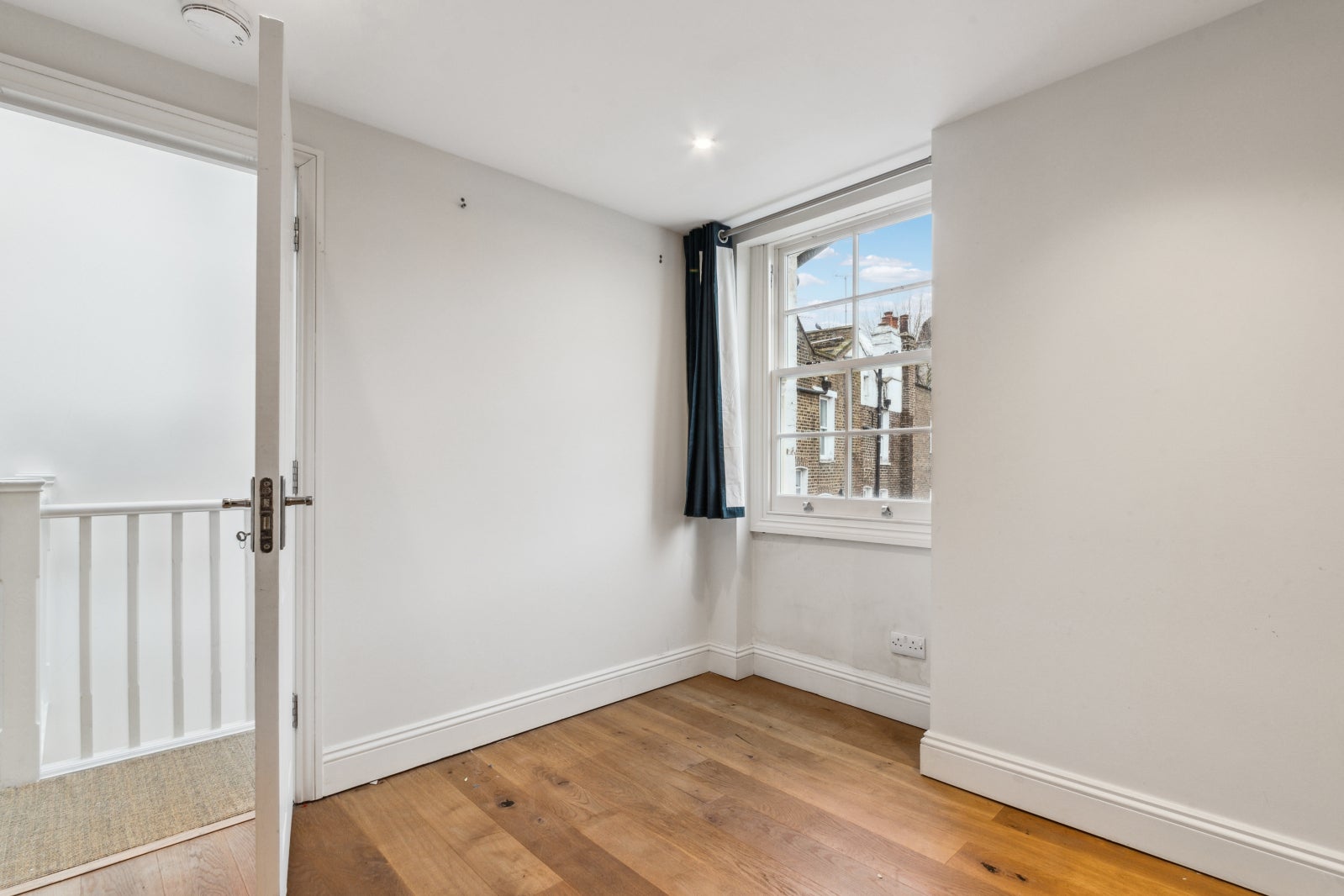House Mornington Crescent in Greater London