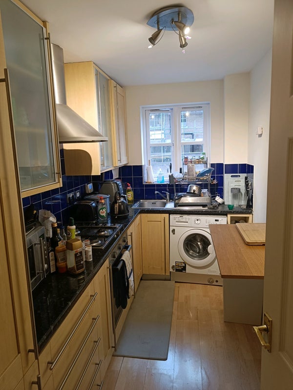 Room Tooley Street in Greater London