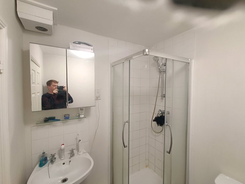 Room Tooley Street in Greater London