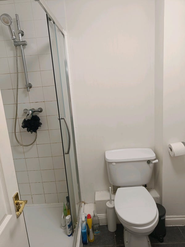 Room Tooley Street in Greater London